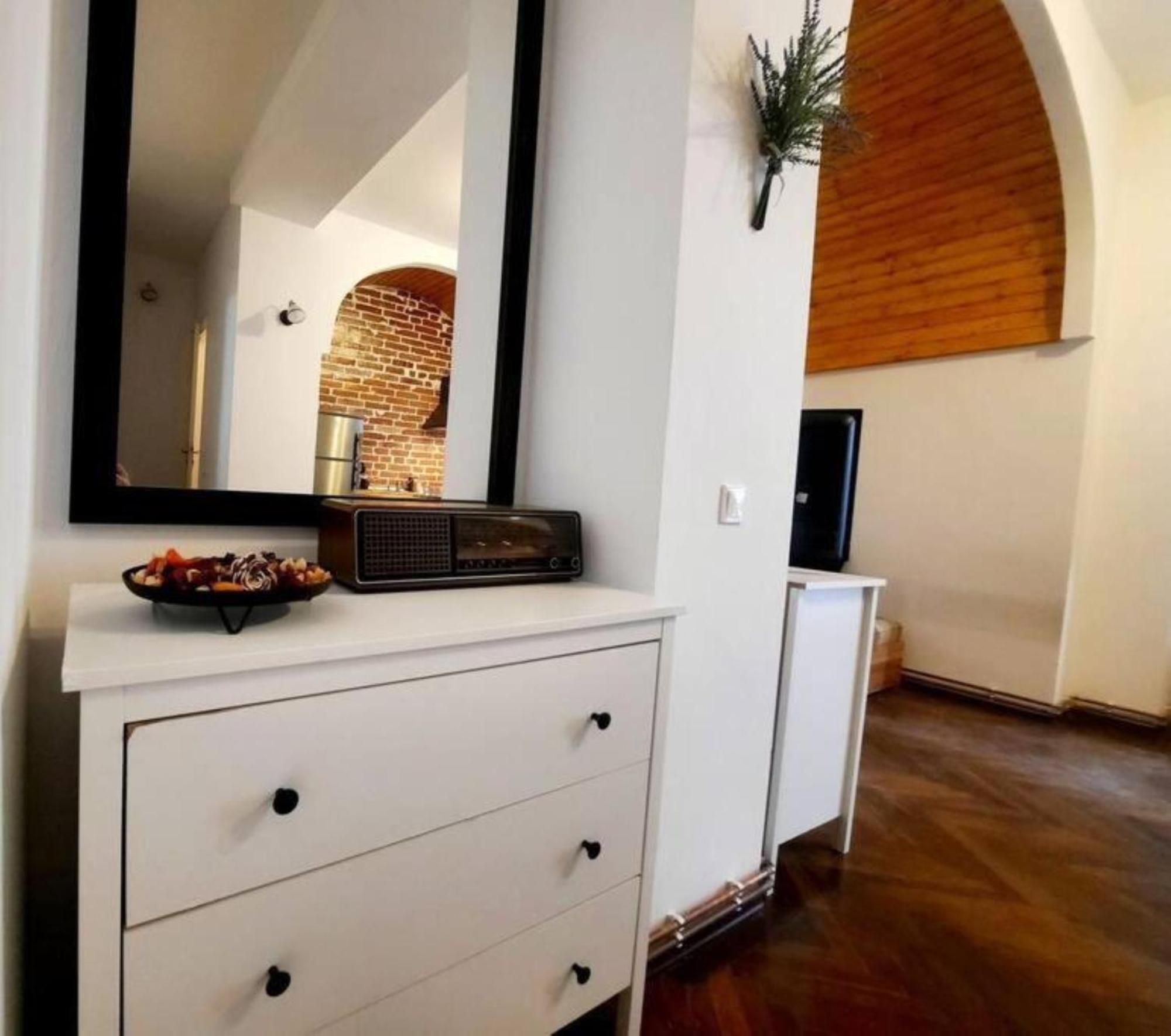 Timisoara Central 2 Bedroom Hotel Serviced Belle Vue Apart By The Park Esterno foto